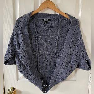 DKNY 💙 shortsleeve shrug in a blue/grey, size: S